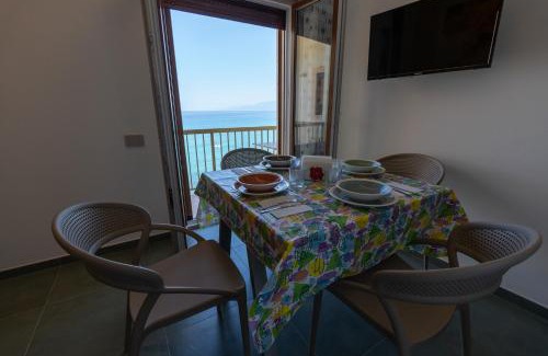 Pizzo Apartment | Case Alexandr Grillo