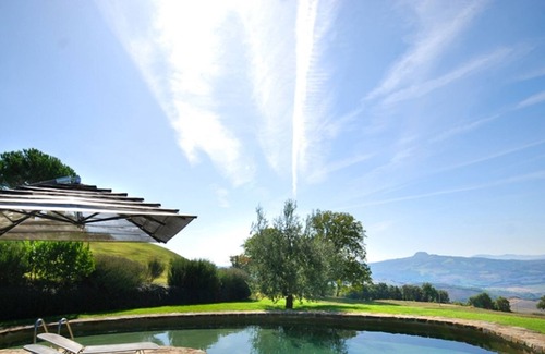 Sarteano Villa | Case Belle, beautiful villa in the heart of the Val d'Orcia with 12 sleeping accommodations