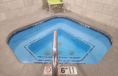 Roswell Hotel | CASH REWARDS INN & SUITEs
