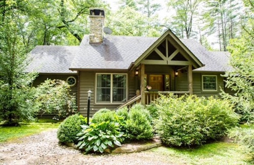 Sapphire House | Cashiers "Laurel Cottage”