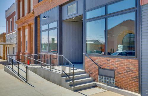 Cashton Apartment | Cashton Studio Apartment Steps to Downtown!