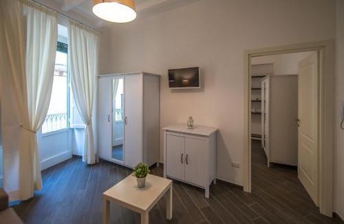 Historical Downtown Salerno House | Casina dei Mercanti