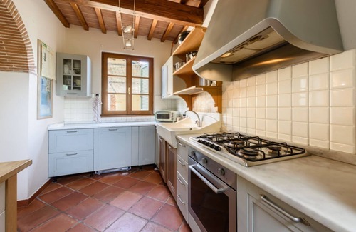 Capezzano Pianore House | Casina Franca by MMega