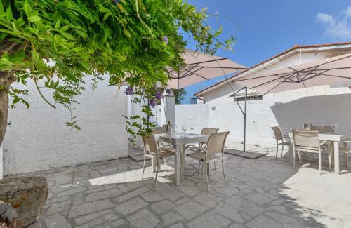 Lacona House | Casina Napoleonica