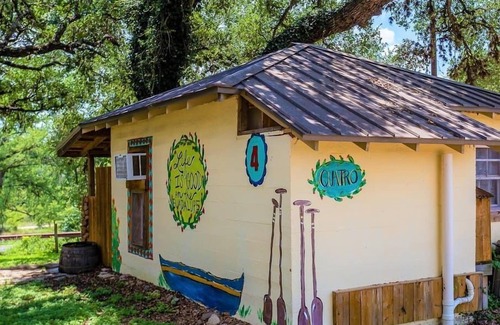 Ingram House | Casita Blu Quatro, Private Guadalupe River Access