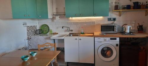Barrio de la Vega Apartment | Casita de Celine