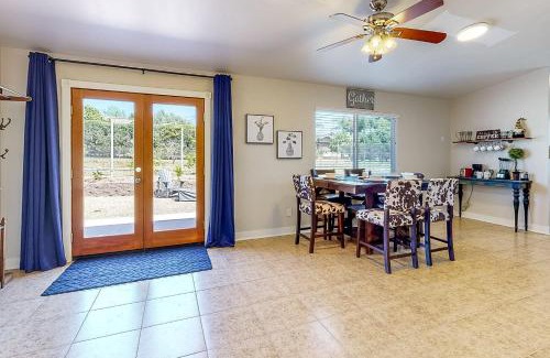 Fallbrook House | Casita de la Maracuyá