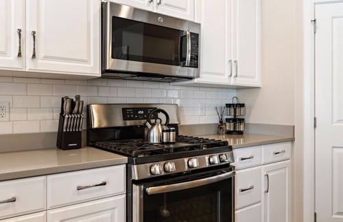 Sienna Hills House | Casita · Entire House-Heated Pool w/Free entry to Zion Park