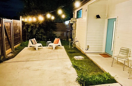 MLK House | Casita Girasol – central walkable food music