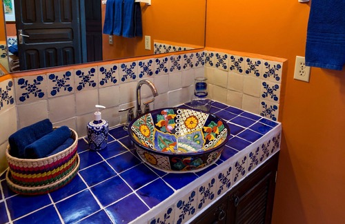 Ajijic House | Casita Grande - Casa Del Angel Feliz in a Pueblo Magico!