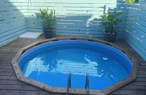 Roseau Apartment | Casita Heliconia - Jr. Suite #1 located in Roseau with lovely pool deck