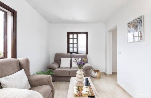 Hoyo de Mazo House | Casita Los Árboles