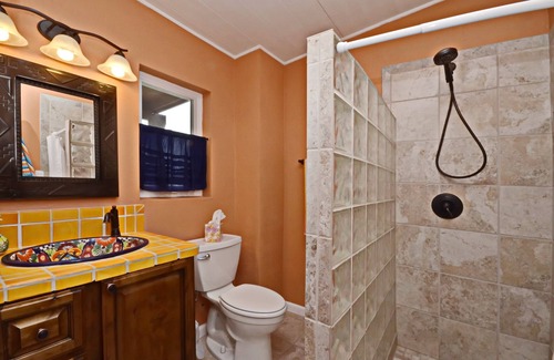 Tanque Verde Cottage | Casita Near Sabino Canyon and Mt. Lemmon