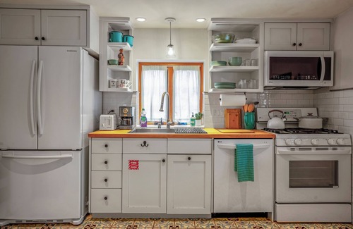 Historic Eastside House | Casita Saiz | Charming Retreat Near Plaza