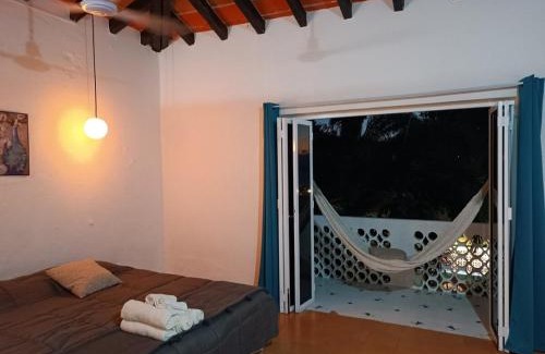 Proyecto escola House | Casita Vista al mar cerca del malecón