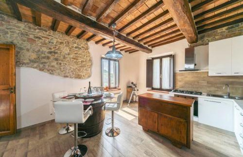 Chioano House | [Casolare con piscina] Wi-Fi, Netflix e Biliardo