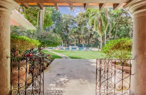 Cuernavaca House | Casona de Elefantes Cuernavaca, 11 suites, 24 personas