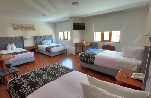 Lake Titicaca - Puno Hotel | Casona Plaza Hotel Puno