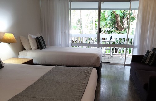 Mission Beach Hotel | Castaways Resort & Spa Rainforest