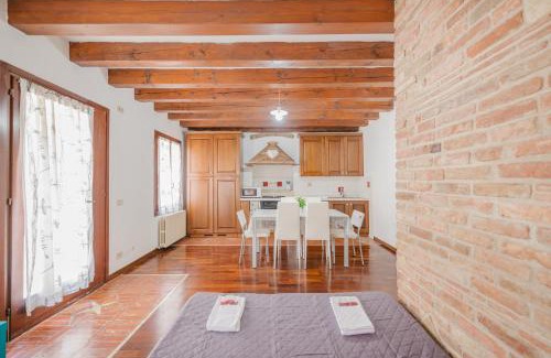 Trivignano Apartment | Castellana Home 219- Free Parking