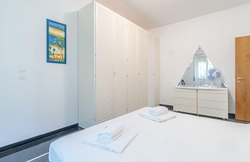 Castelletto Apartment | Castelletto Spazioso e Funzionale Appt x4