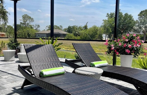 North Port House | Castello de Lana nNew construction spacious and spectacular home with a pool.