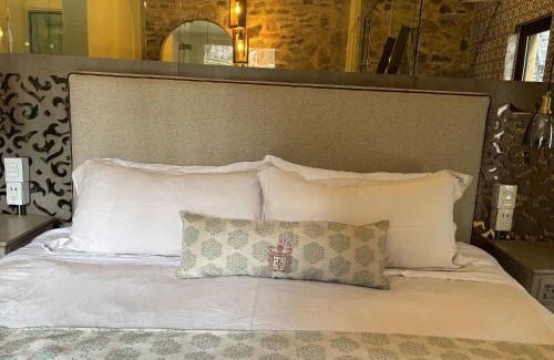 Santeagueda Apartment | Castello di Carlo - Suite Carlo I