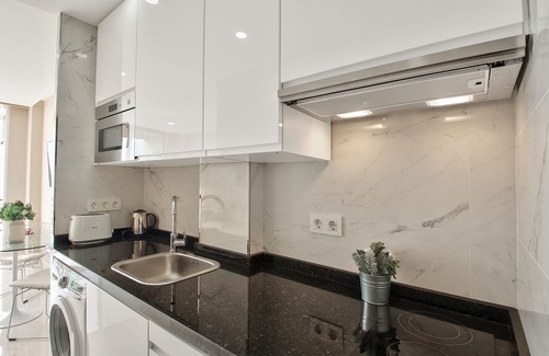 Carihuela Apartment | Castillo Santa Clara First line Carihuela beach. Wifi. Satellite TV Southwest
