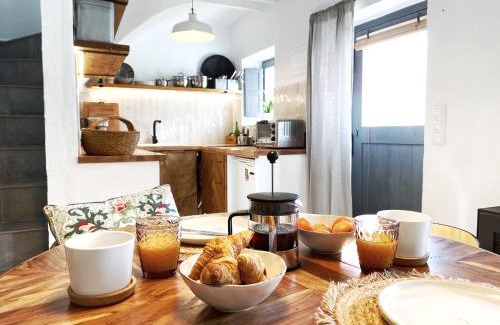Comares House | Castillo Suite 15 Comares