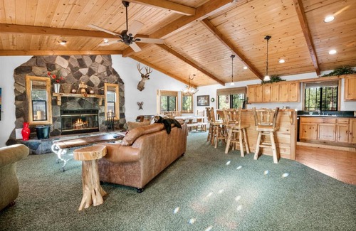 Castle Glen Estates House | Castle Glen