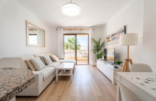 Los Cristianos Apartment | Castle Harbour Apartment with Heated Pool