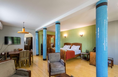 Tbilisi City Centre Other | Castle in Old Town, Blue Pillars Loft with Balcony