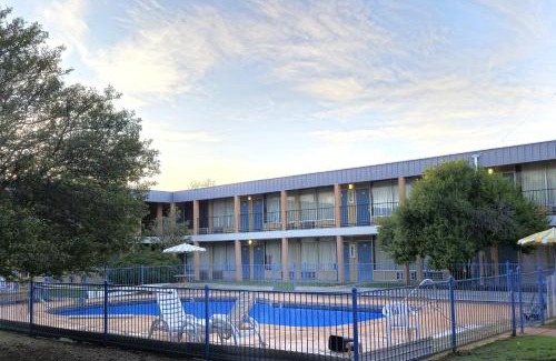 Lawton Hotel | Castle inn & suites by OYO Lawton