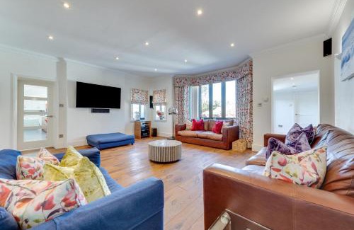 Southwold House | Castle Keep