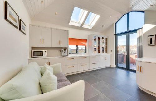 Southwold House | Castle Keep