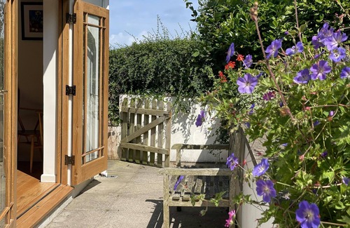 Newport Cottage | Castle Reach, Newport