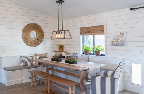 Parker Strip House | Castle Rock 95 4brs Community launch Riverfront park