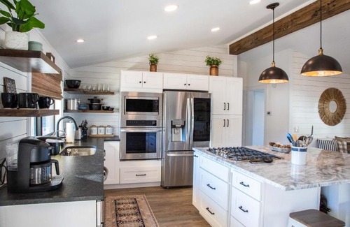 Parker Strip House | Castle Rock 95, Private Boat Launch and River Front Park, Perfect Family Get-Away!