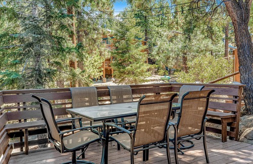 Boulder Bay Cabin | Castle Rock Cabin #1 ~ Comfortable cabin with modern amenities and deck - near hiking and lake