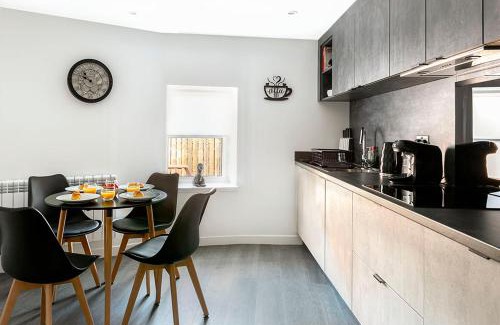 Rothesay Apartment | Castle Street Apartments - Luxury Ettrick Apartment