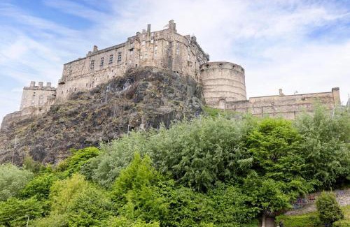 Old Town Apartment | Castle View Apartment in the heart of historic Old Town