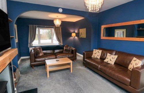 Burniston House | Castle View