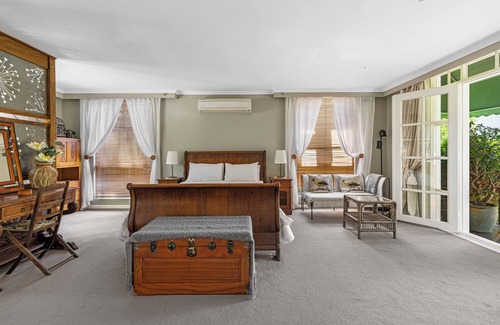 Cowes Hotel | Castle Villa by the Sea