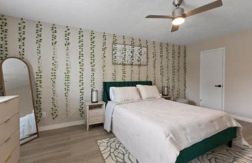 Missouri City House | Castleview Retreat 4BR Comfort Near Med Center & NRG