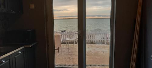 Dorobantu House | Casuta camping BenBeach