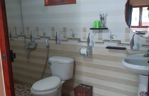 Cat Hai Resort | CAT BA PARK HOMESTAY