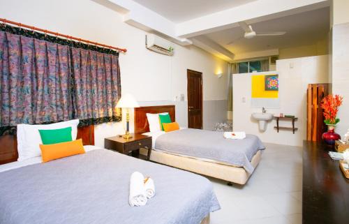 Quan Tom Hotel | Cat Tien Jungle Lodge
