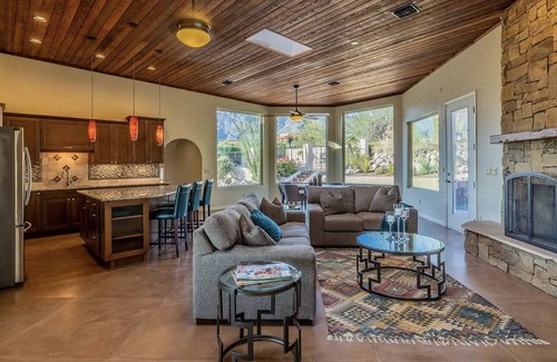 Cimarron Foothills Estates House | Catalina Foothills private escape with views, pool, and spa