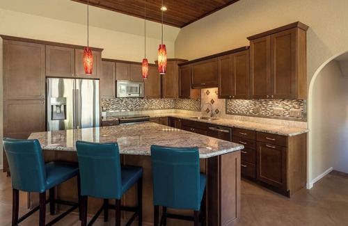 Cimarron Foothills Estates House | Catalina Foothills private escape with views, pool, and spa