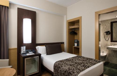 El Camp de l'Arpa del Clot Hotel | Catalonia Atenas